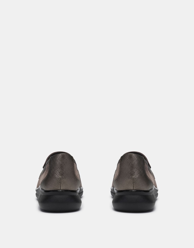Clarks - Lynell Bay Taupe