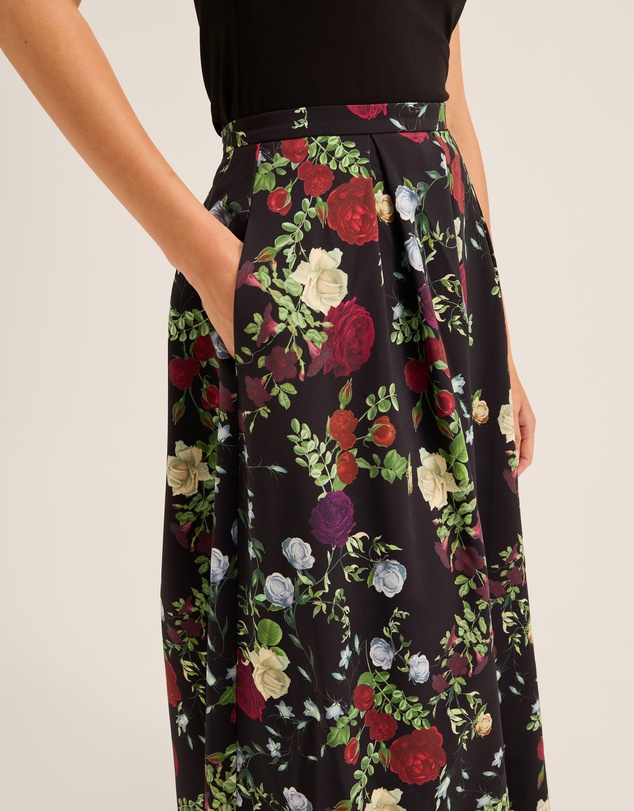 Review - Soiree Midi Skirt