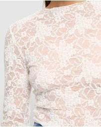 KIVARI - Victoria Lace Top