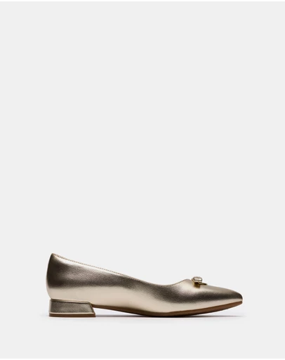 Clarks - Natalyn Trim Gold Metallic