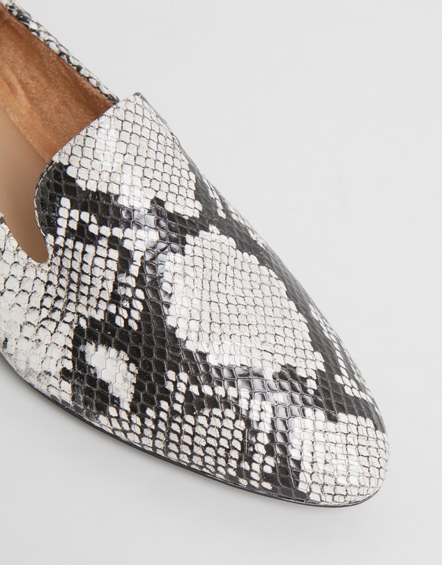 Naturalizer - Lorna Flat - Black/White Snake