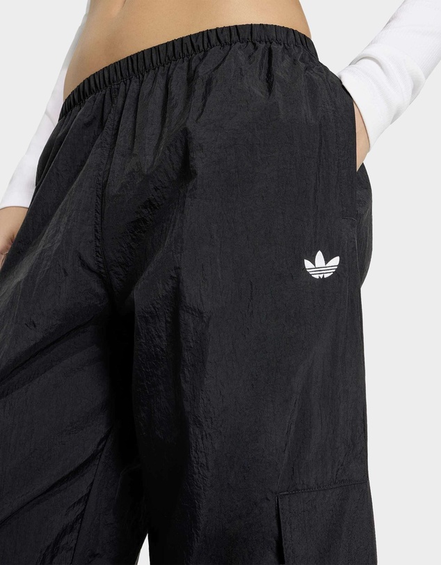 adidas Originals - ESSENTIALS WOVEN PANT Womens