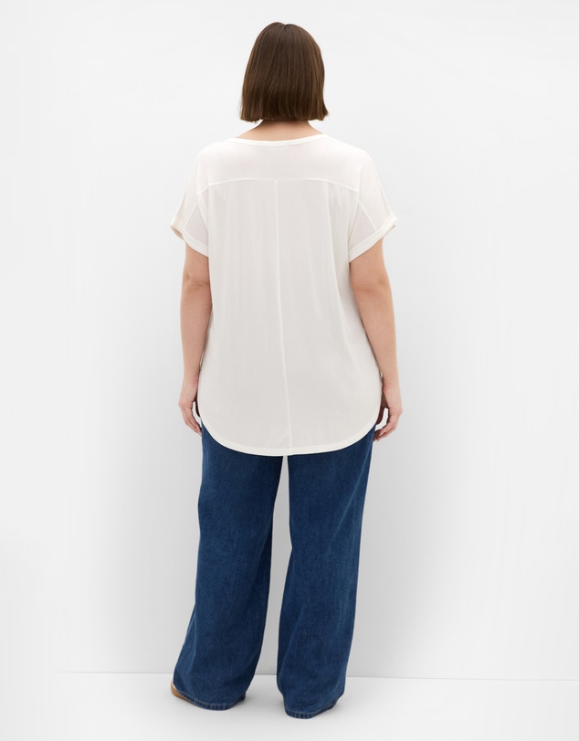 City Chic - Plus size Kiran Hi-Lo Tee - ivory