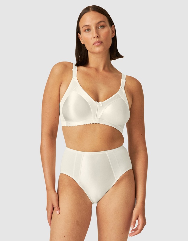 Naturana - Moulded Soft Cup Minimiser Bra