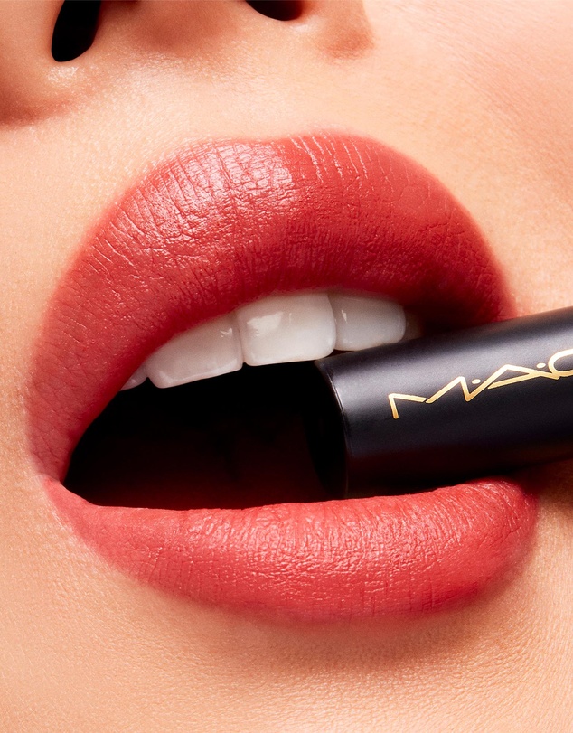 MAC - Velvet Blur Slim Stick Lipstick