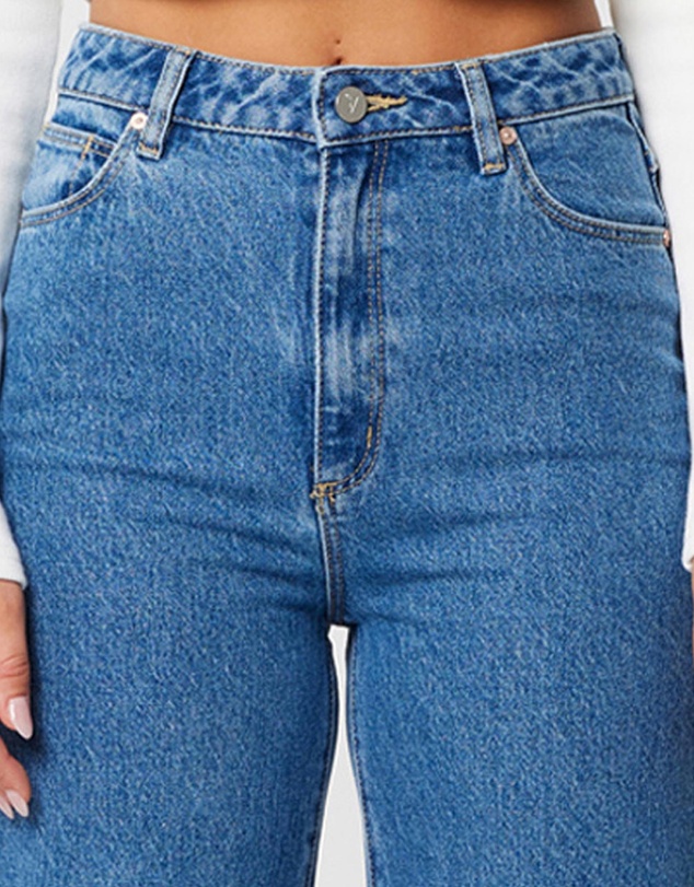 Abrand - 94 High & Wide Eva Organic Jean