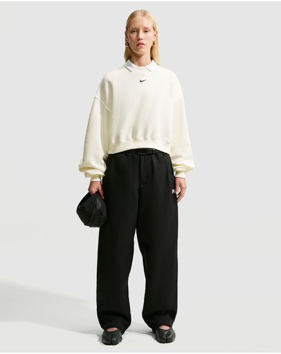 Sail & Black