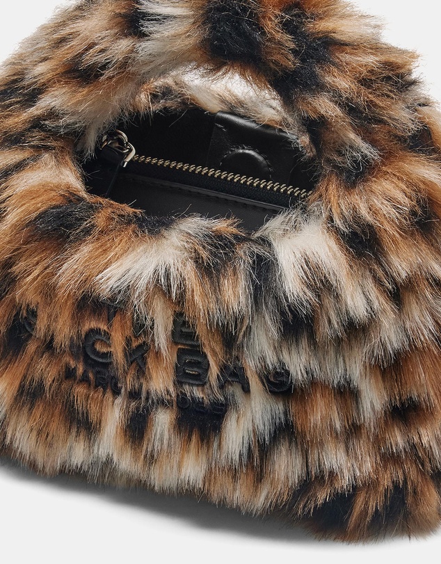 Marc Jacobs - The Micro Crossbody Sack