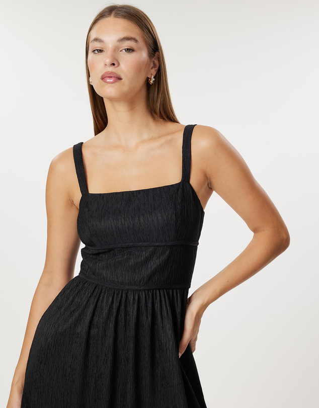 Romance by Honey and Beau - Maddie Flare Midi Dress