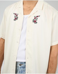 Silent Theory - Rose SS Shirt