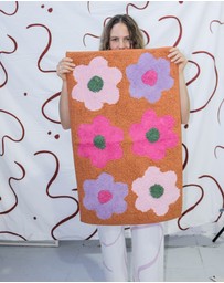 Mosey Me - Flowerbed Bath Mat