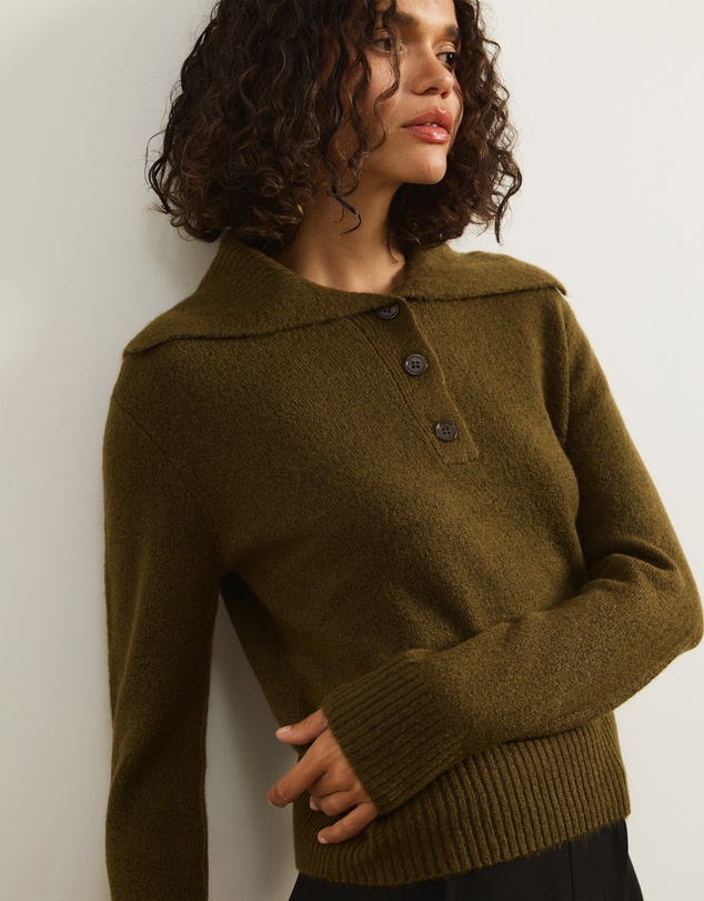 Atmos&Here - Kiera Knit Jumper with Wide Collar