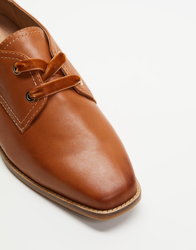 Mia Vita - Filly Oxford - Dark Tan
