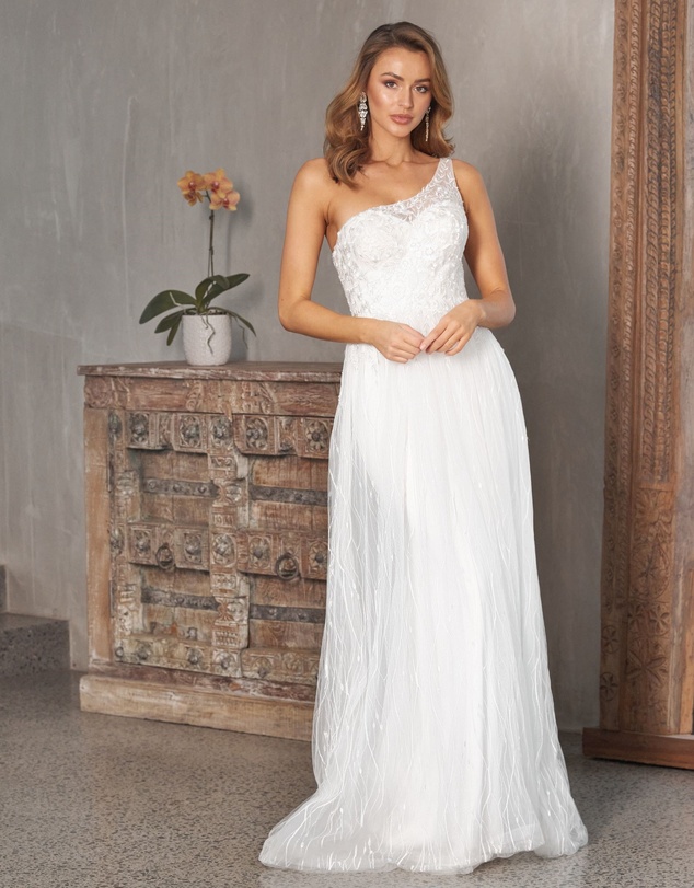Tania Olsen Designs - Cressida Wedding Dress