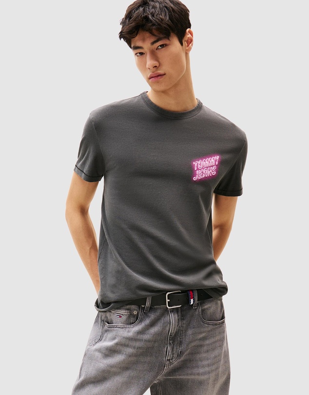 Tommy Jeans - Back Graphic Crew Neck T-Shirt