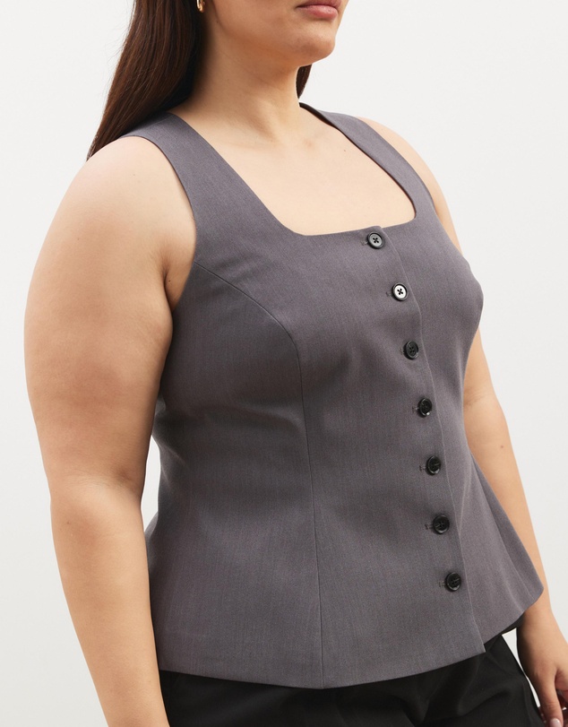Atmos&Here Curvy - Hazel Tailored Vest